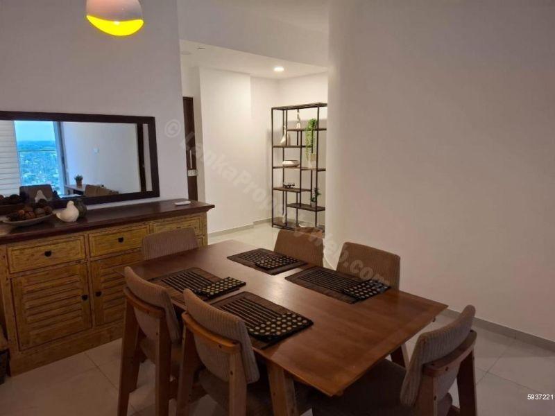 Dining room - Apartment for sale in Rajagiriya