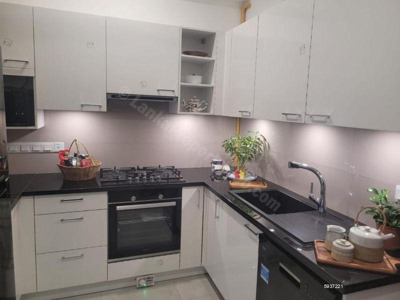Kitchen - Apartment for sale in Rajagiriya
