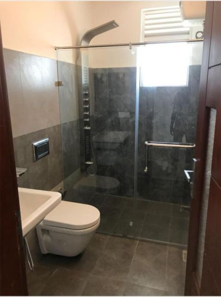 Bathroom - Span Tower - Unfurnished Apartment for Sale - A49003