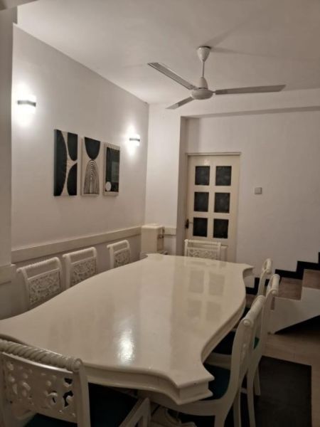 Dining room - House For Rent – Mount Lavinia