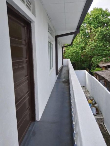 Exterior - 6 Bedroom House for Sale - Rawathawatte, 20 Metres from Galle Road | LKR 55 Million (EM999)