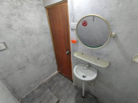 Bathroom - (AH214) Single Storey House for Sale in Panagoda