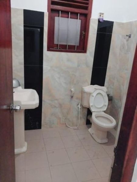 Bathroom - (NR780) House for Rent in Dehiwala