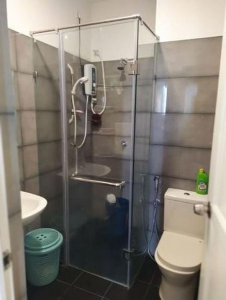 Bathroom - (NAR784) 2 Bedroom Fully Furnished Apartment for Rent in Colombo 08