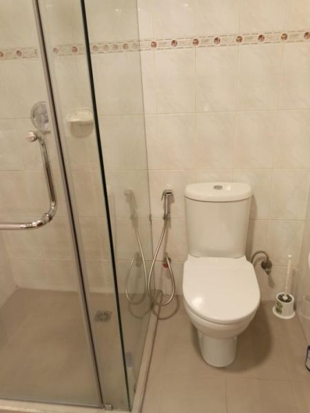 Bathroom - Crescat Residencies - 2 bedroom Apartment for sale in Colombo 3 