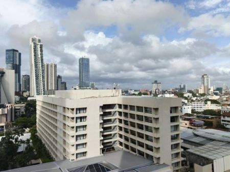 Exterior - Crescat Residencies - 2 bedroom Apartment for sale in Colombo 3 