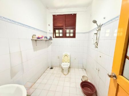 Bathroom - (DH792) Two Storey House for Sale in Koswatta, Battaramulla