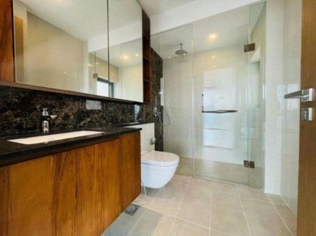 Bathroom - Capitol TwinPeaks - 03 Bedroom Unfurnished Apartment for Sale in Colombo 02 (A4574)