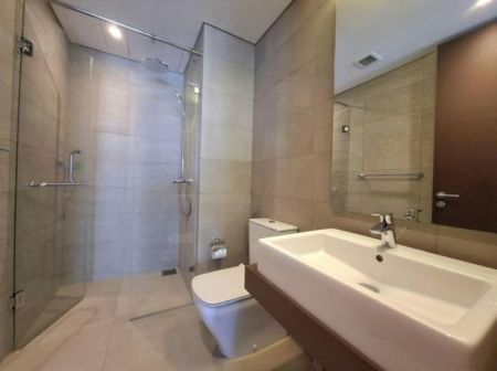 Bathroom - 447 Luna Tower - 02 Bedroom Furnished Apartment for Sale in Colombo 02 (A5658)
