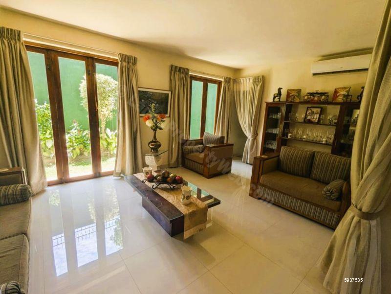 Living Room - House for sale in Colombo 6