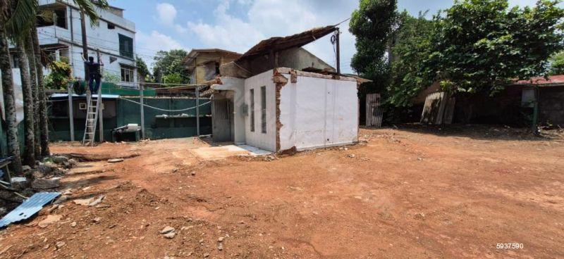 Bare Land for sale in Nugegoda