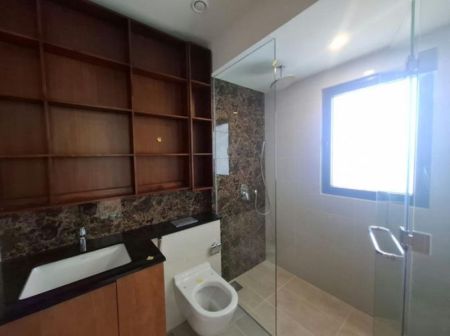 Bathroom - Capitol TwinPeaks - 02 Bedroom unfurnished Apartment for Sale in Colombo 02 (A6130)