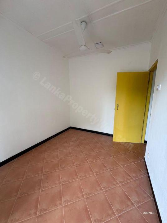 Apartment for rent in Colombo 8