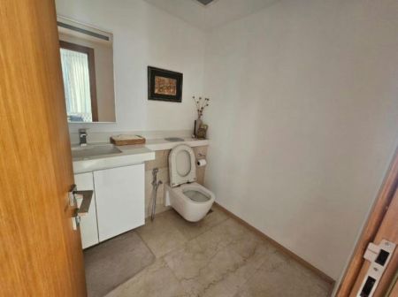 Bathroom -  Altair - 04 Bedroom Furnished Apartment for Sale in Colombo 02 (A6211)