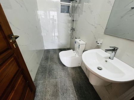 Bathroom - A brand new 4-bedroom Apartment for Sale in Colombo 06