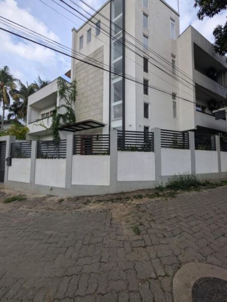 Exterior - 5 Bedroom Luxury House for Sale in Bowala, Kandy | LKR 130 Million (HS4873)
