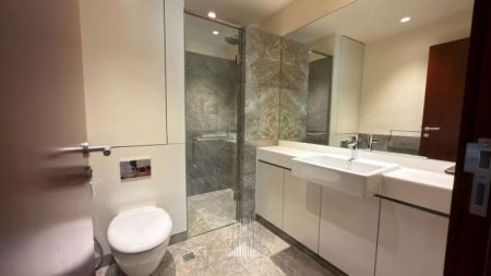Bathroom - Luxury Apartment for Sale at Cinnamon Life Residencies, Colombo 02 (ASSH105)