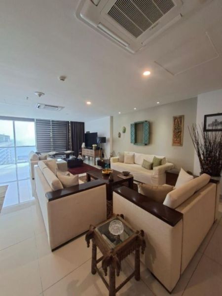 Living Room - ￭ Platinum One Suites ￭ 04BR Apartment For Sale ￭ (NK11628)