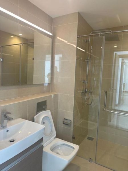 Bathroom - Harbor View Furnished 2 bedroom Marina square uptown 