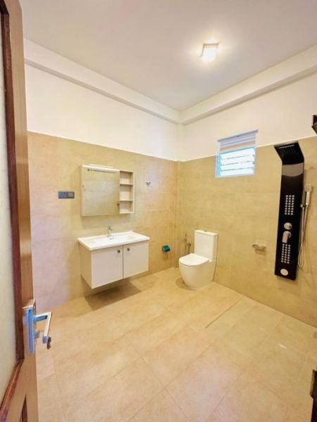 Bathroom - Newly Built Luxury House For Sale In Boralasgamuwa –code Add 986