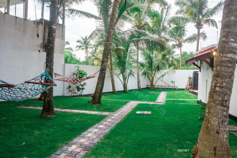 Villa for sale in Mirissa