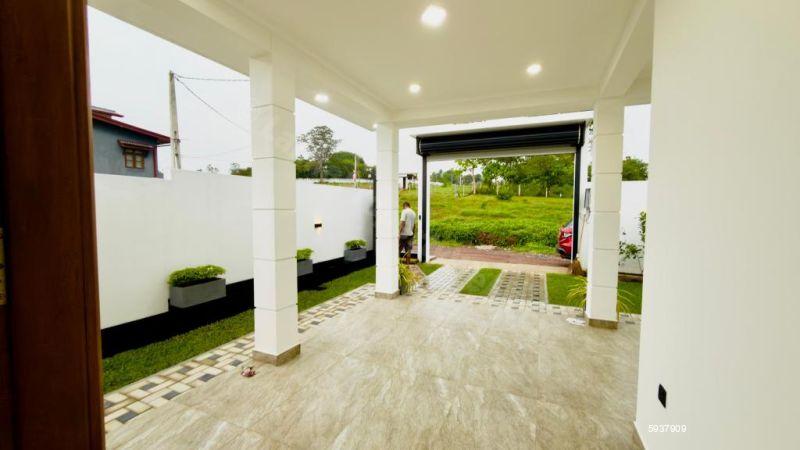 House for sale in Kesbewa