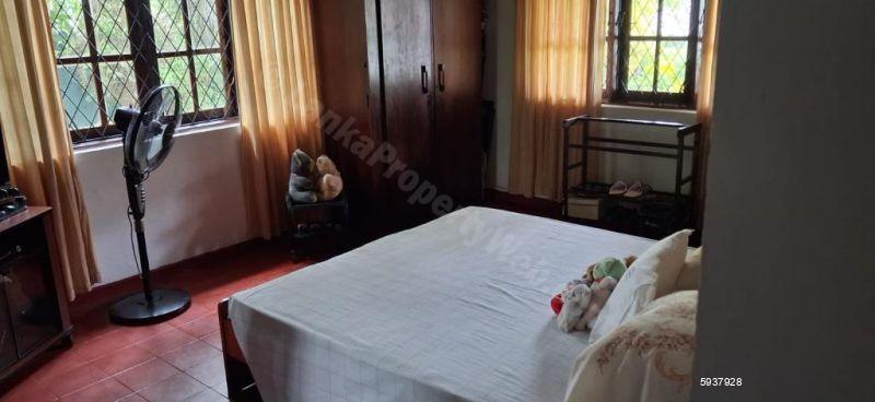 Bedroom - House for sale in Pita Kotte