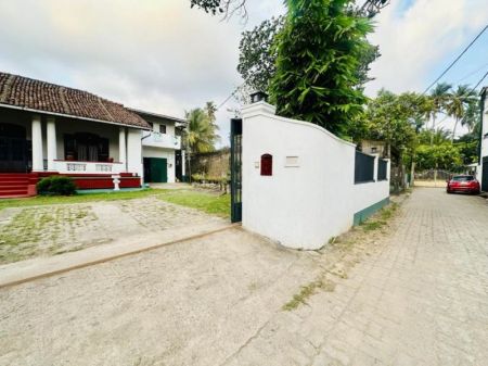 Exterior - (SH909) Bungalow For Sale In Wellampitiya