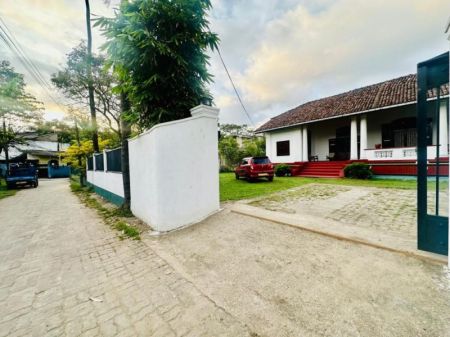 Exterior - (SH909) Bungalow For Sale In Wellampitiya