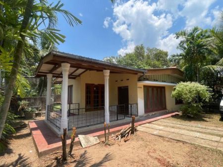Exterior - (BH98) House with Land for Sale in Ja-Ela Kapuwatta