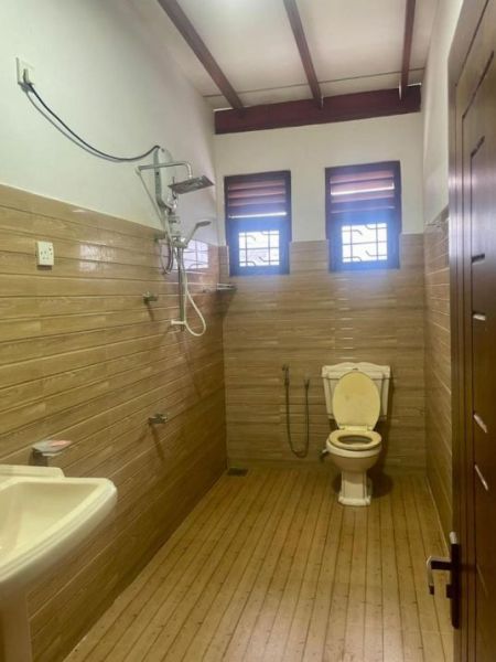 Bathroom - (DH1075) Two Storey House for Sale in Kadawatha