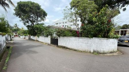 Exterior - (DH1302) House for Sale in Kottawa (land Value)
