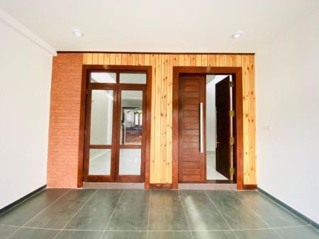 Exterior - New Luxury Two-Storey Family Home in Athurugiriya 