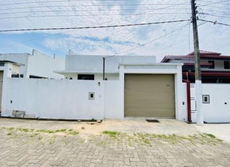 Exterior - New House For Sale  Galwarusawa Road, Athurugiriya
