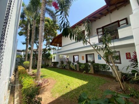 Exterior - 06 Bedroom Furnished 02 Storied House for Rent in Colombo 05 (A317)
