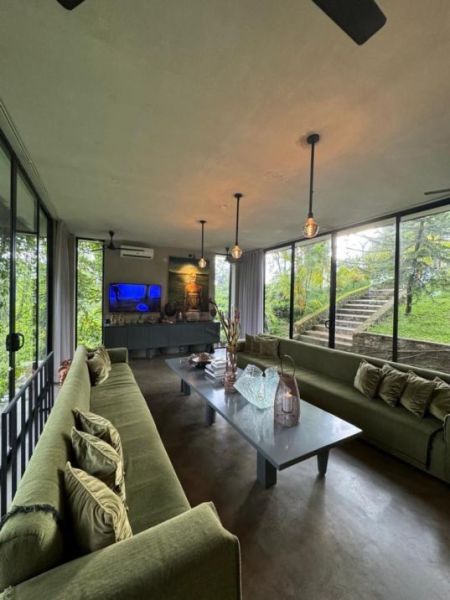 Living Room - Tourist Board Registered Luxury 7-BR Tea Estate Villa for Sale – Galle/Wanduramba