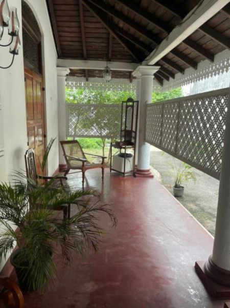 Exterior - 07 Bedroom Furnished House for Sale in Colombo 07 (A6499)