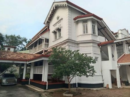 Exterior - 07 Bedroom Furnished House for Sale in Colombo 07 (A6499)