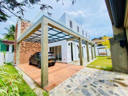 Exterior - Modern Architect-Designed House for Sale Athurugiriya
