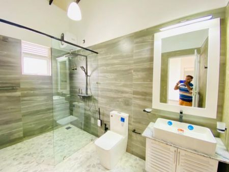 Bathroom - Modern Architect-Designed House for Sale Athurugiriya