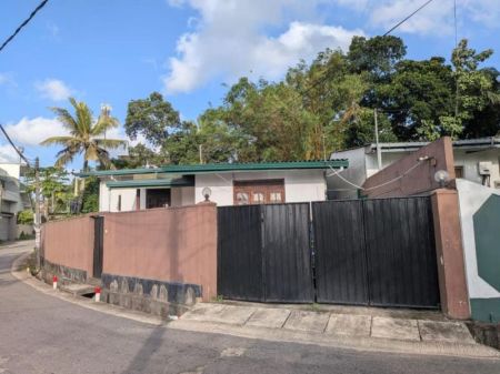 Exterior - 10.57 Perches House For Sale Malabe Mihindu Mawatha