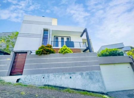 Exterior -  Modern Two Storied House For Urgent Sale Malabe