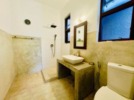 Bathroom - Three-Storey Luxury House for Sale – Malabe
