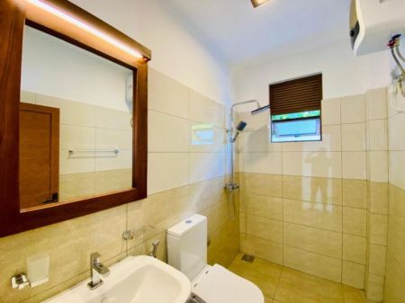 Bathroom - 10 Perch Brand New Luxury House for Sale in Malabe  