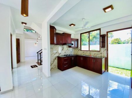 Kitchen - 10 Perch Brand New Luxury House for Sale in Malabe  