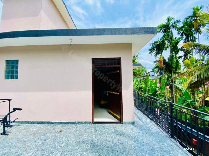 Exterior - House for sale in Malabe