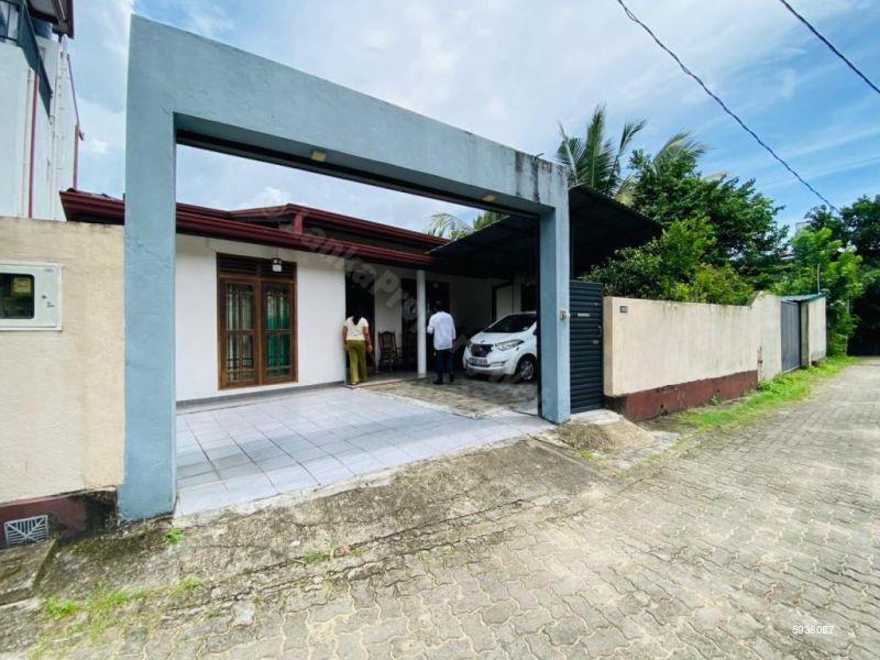 Exterior - House for sale in Malabe