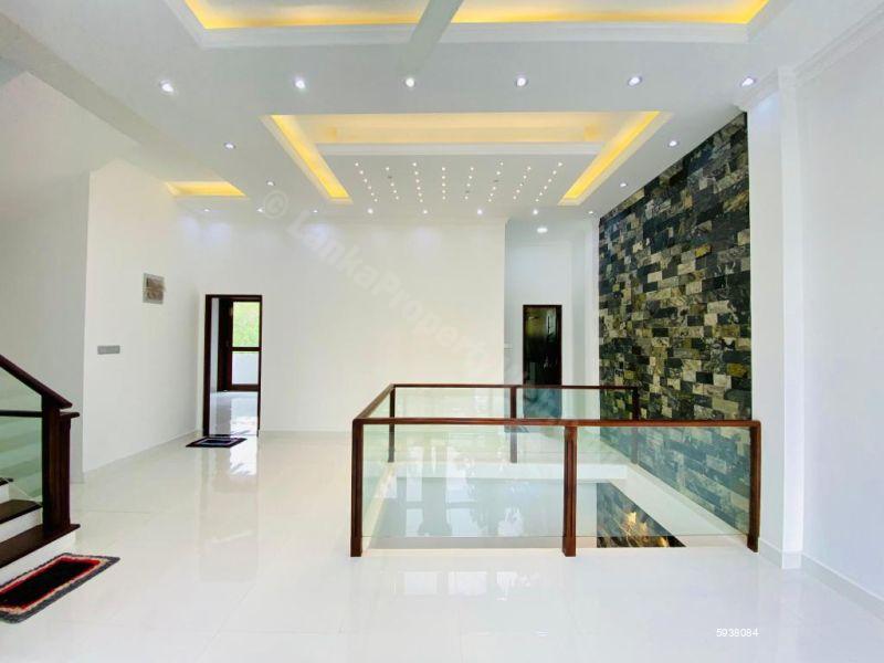 House for sale in Malabe