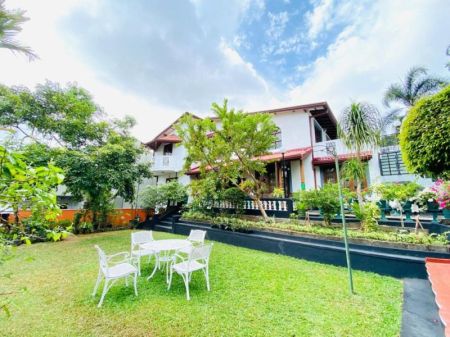 Exterior - 27.12 Perches Super Luxury House For Sale Malabe