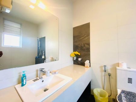 Bathroom - Modern 3-Story House for Sale Malabe